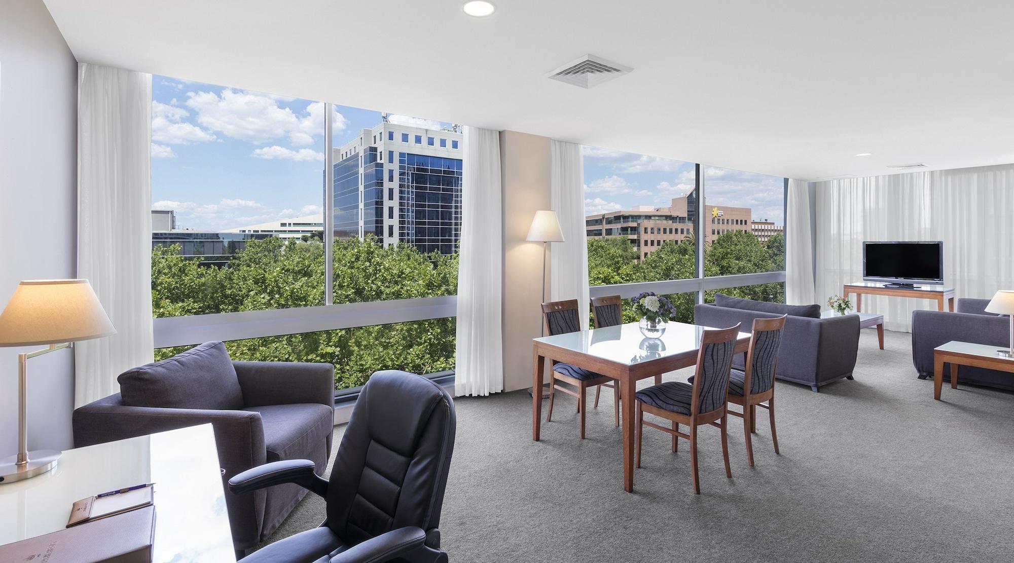 Park Regis Griffin Suites Melbourne Buitenkant foto