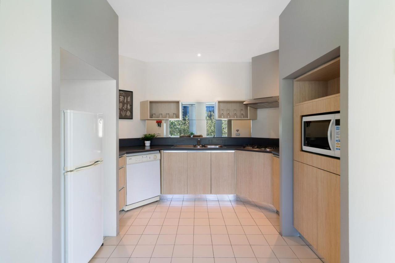 Park Regis Griffin Suites Melbourne Buitenkant foto