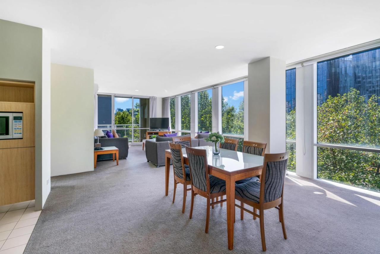 Park Regis Griffin Suites Melbourne Buitenkant foto