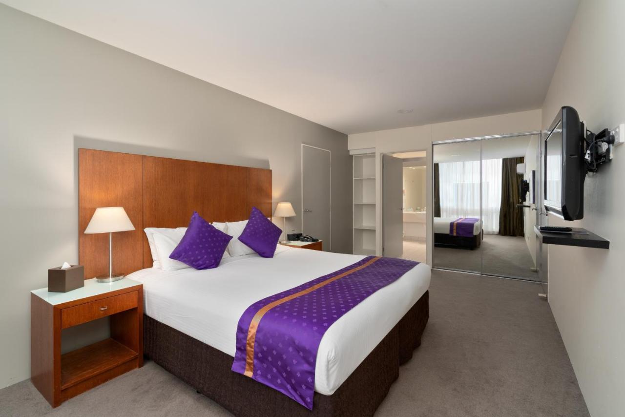 Park Regis Griffin Suites Melbourne Buitenkant foto